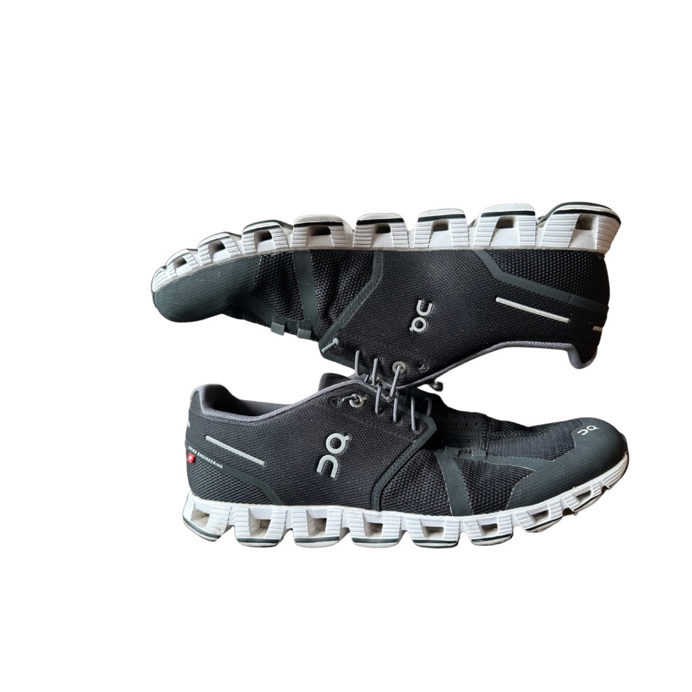 On Cloud Womens Running Shoe